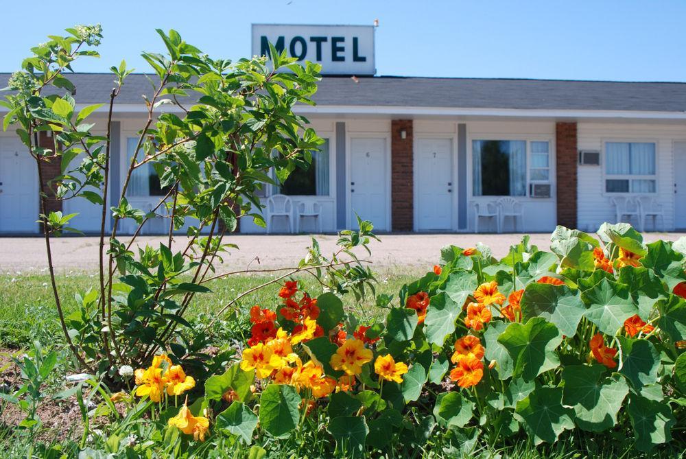 Tantramar Motel サックビル エクステリア 写真