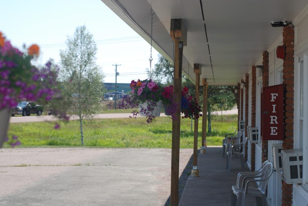 Tantramar Motel サックビル エクステリア 写真