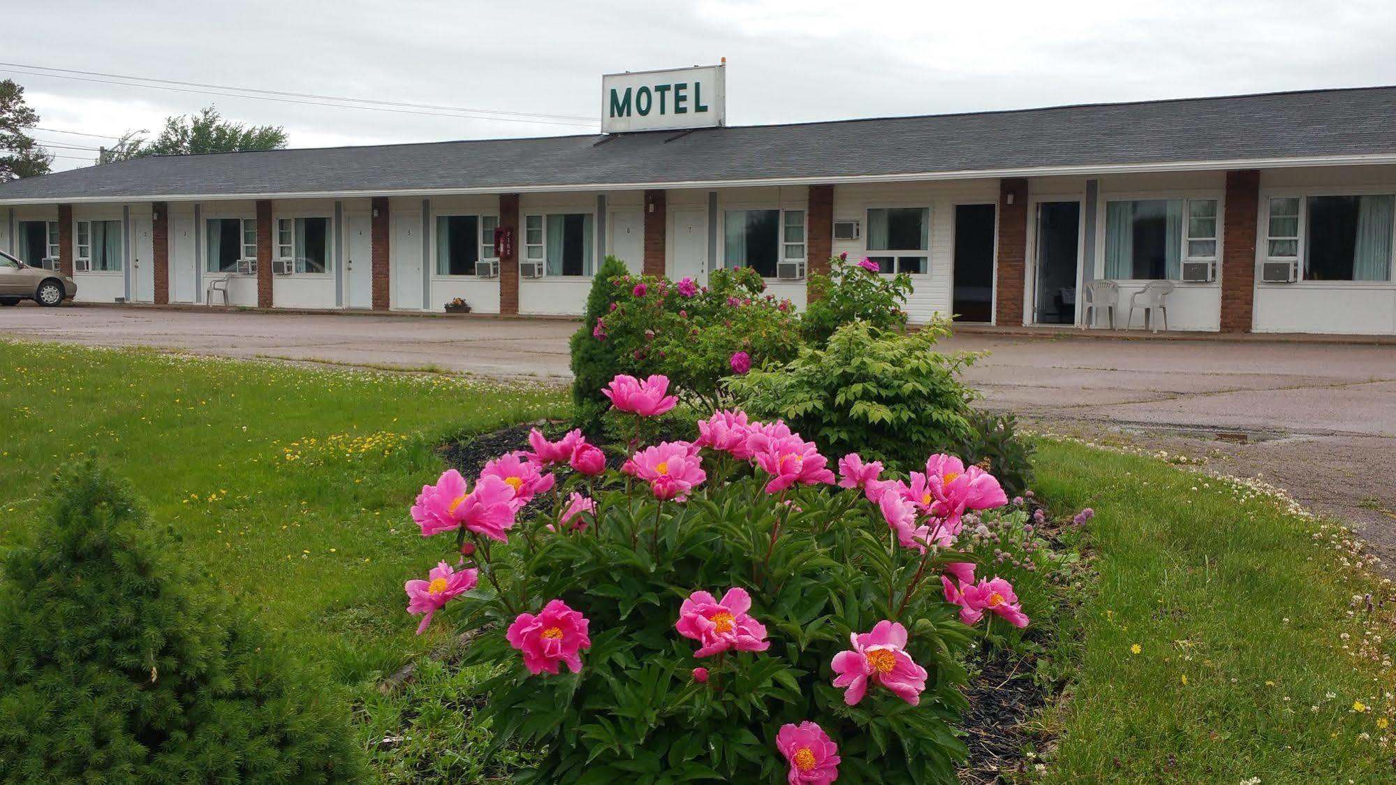 Tantramar Motel サックビル エクステリア 写真