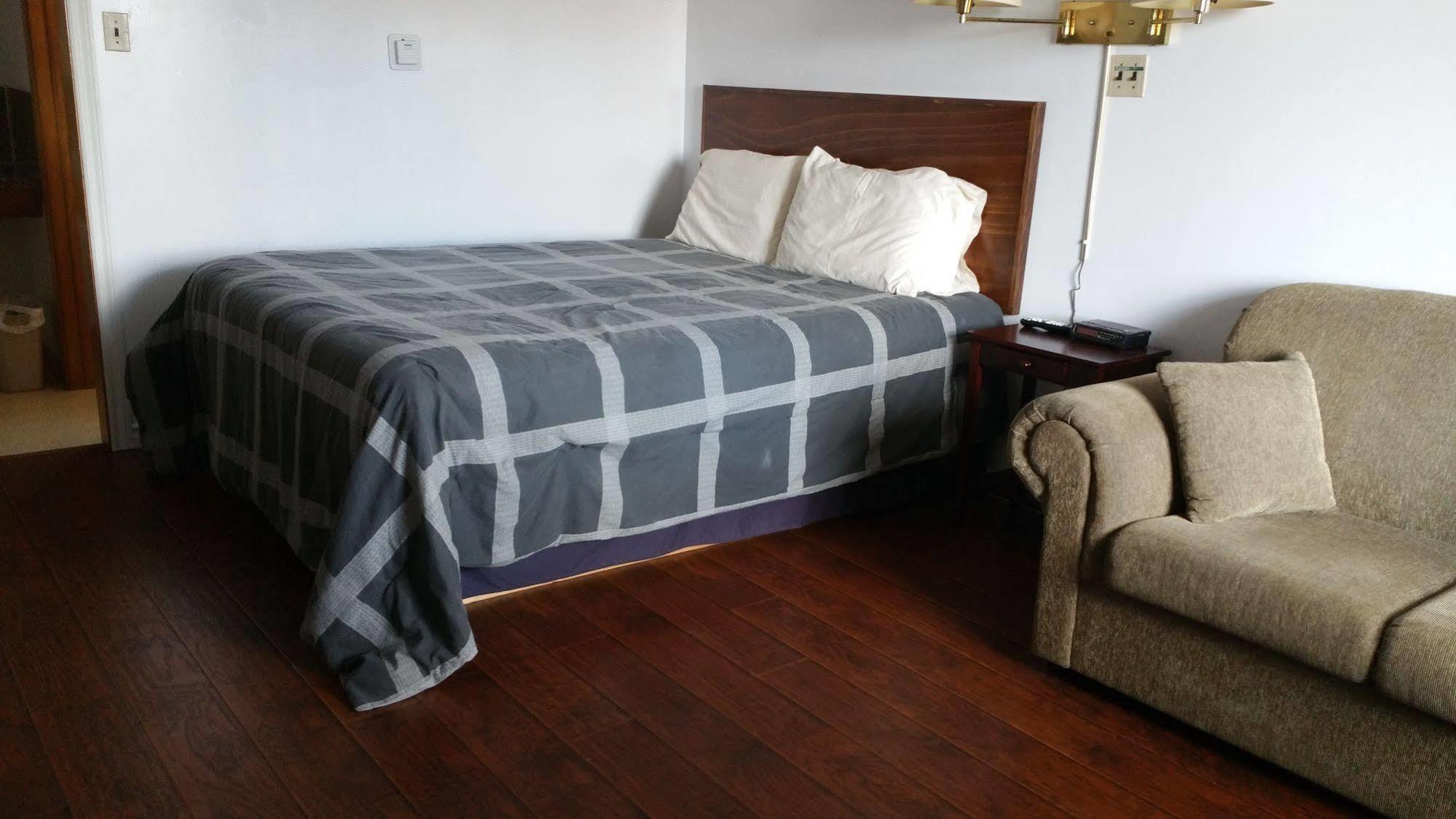 Tantramar Motel サックビル エクステリア 写真