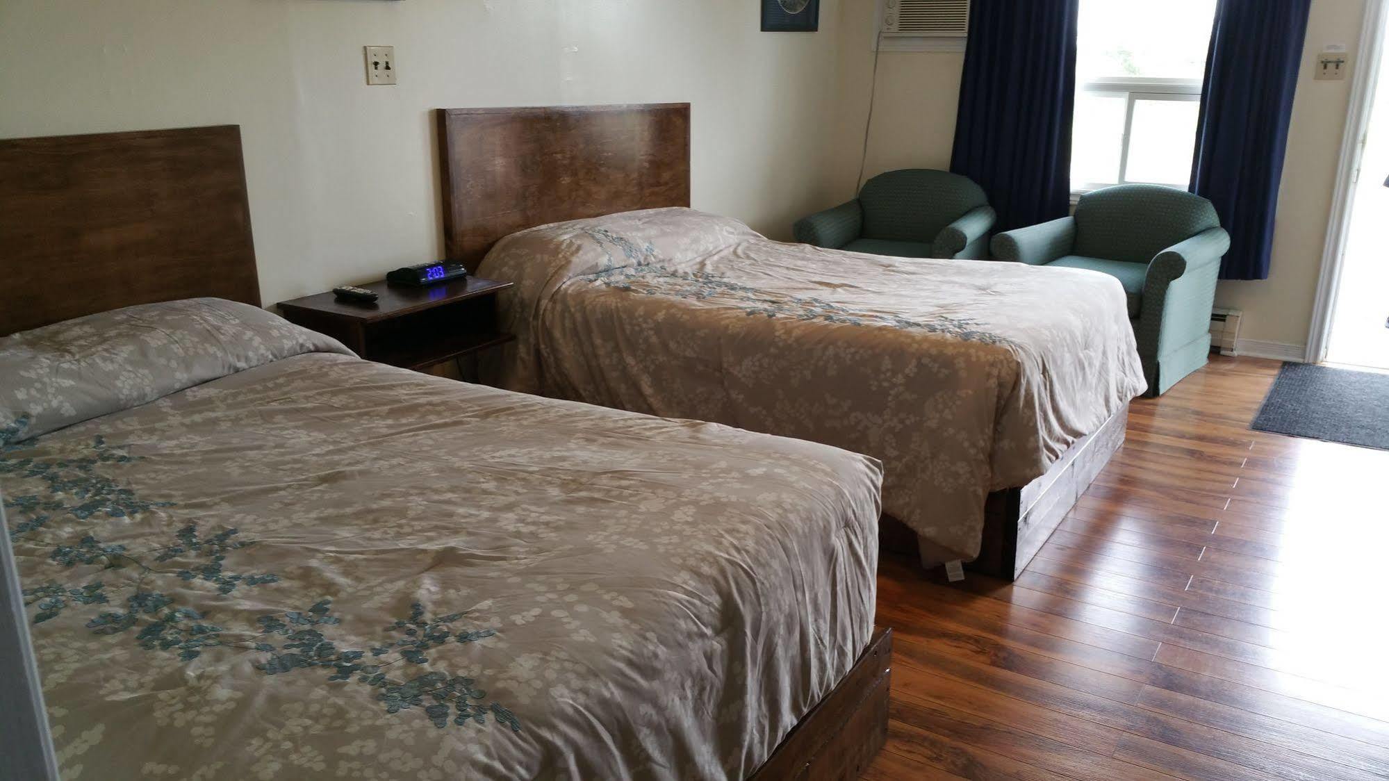 Tantramar Motel サックビル エクステリア 写真